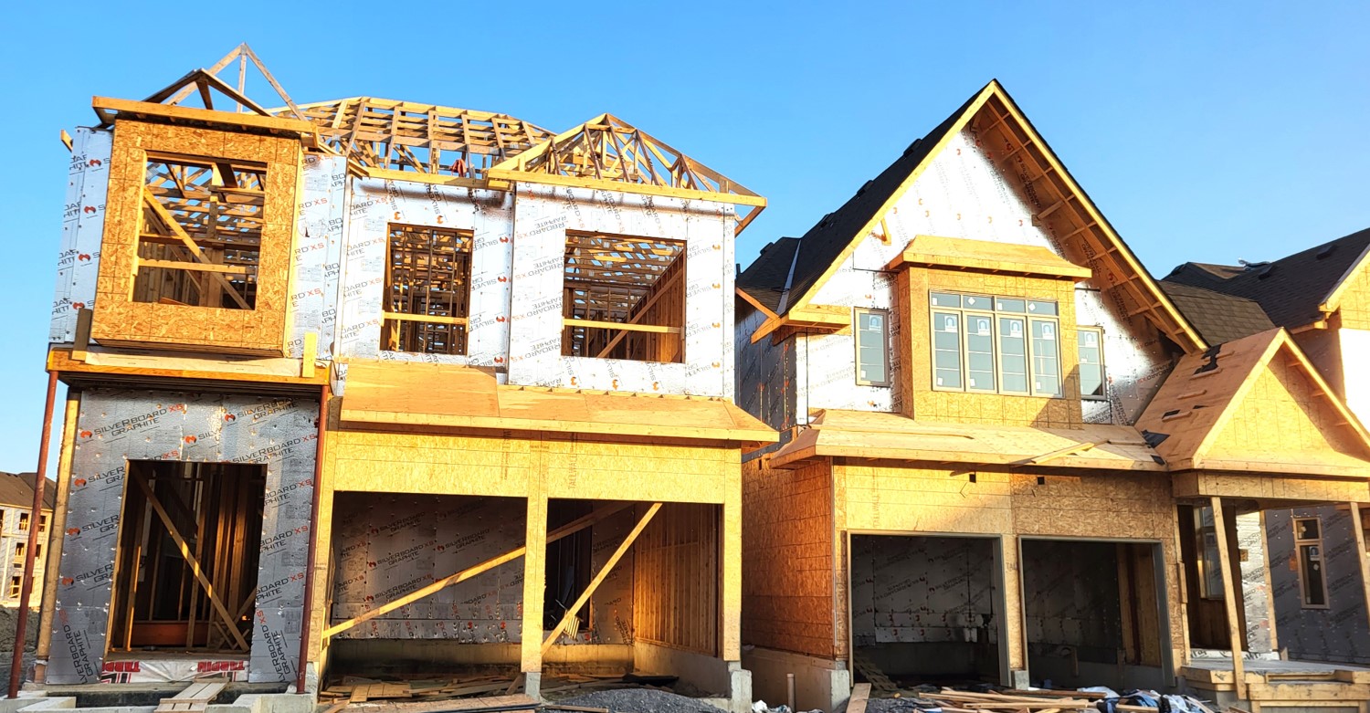 Top Mistakes to Avoid When Buying a Bigger Home for Your Family in Toronto