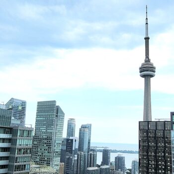 Top 10 Things to Look for in a Luxury Condo in Toronto